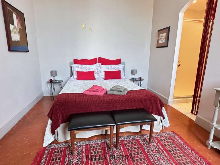 House Aubord - 4 bedrooms - 240m²