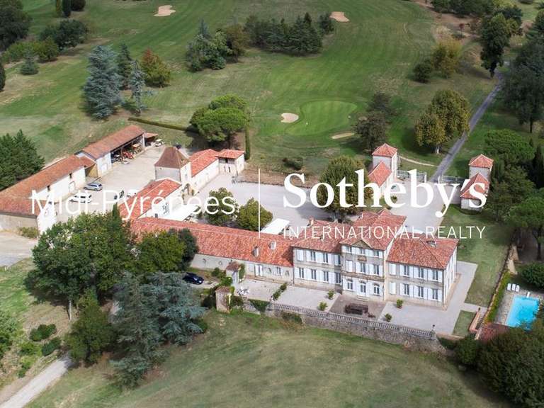 Maison Auch - 18 chambres - 1200m²