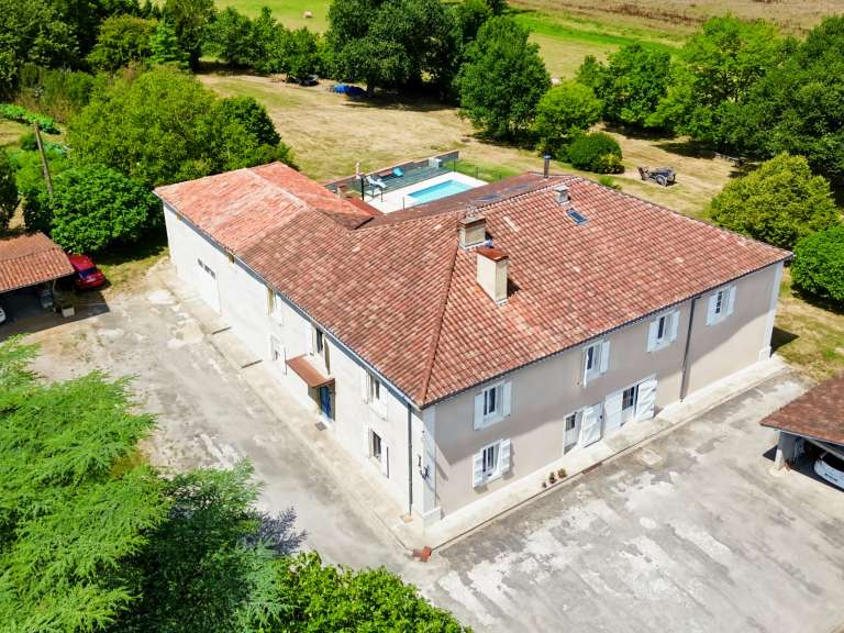 Maison Auch - 6 chambres - 400m²