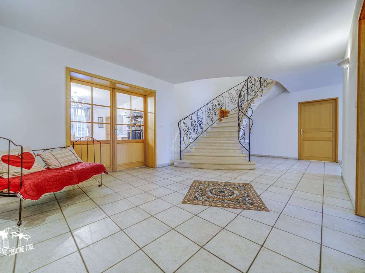 House Augny