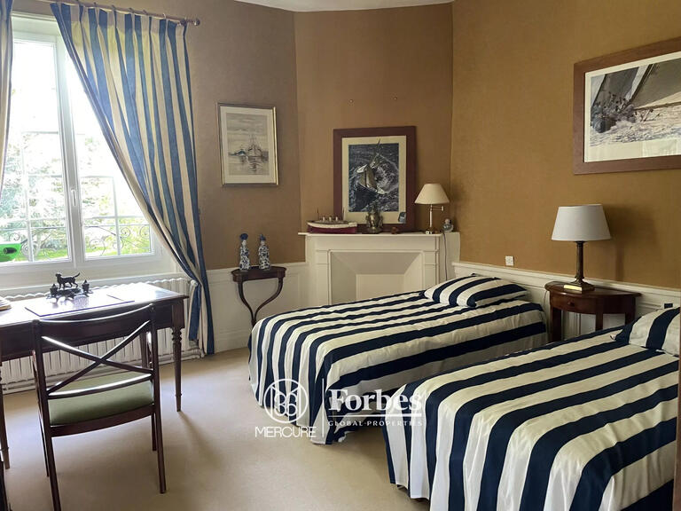 House Ault - 6 bedrooms - 330m²