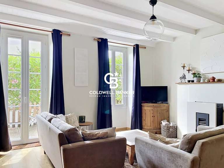 Maison Aumagne - 8 chambres - 371m²
