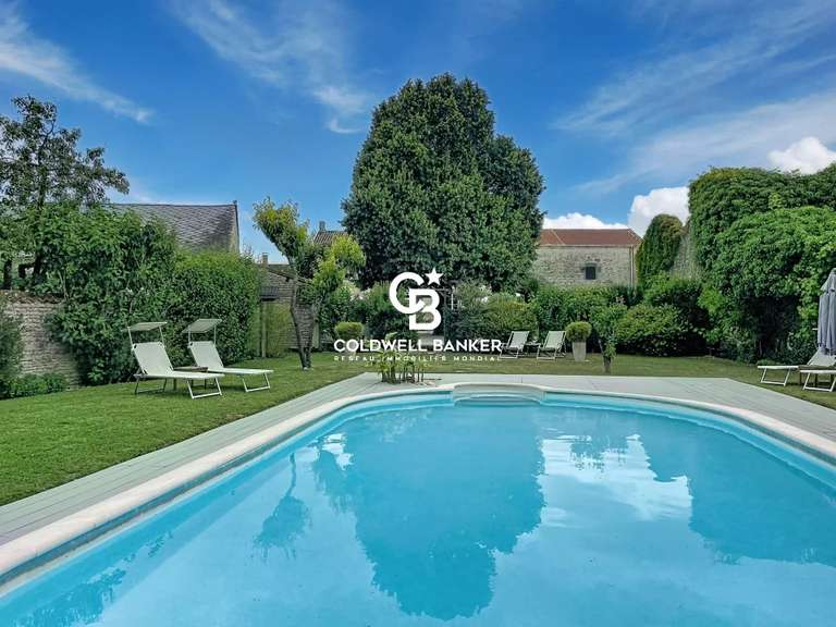 Maison Aumagne - 8 chambres - 371m²