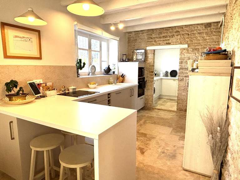 Maison Aunac - 8 chambres - 429m²