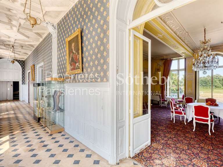 Château Auneau - 4000m²