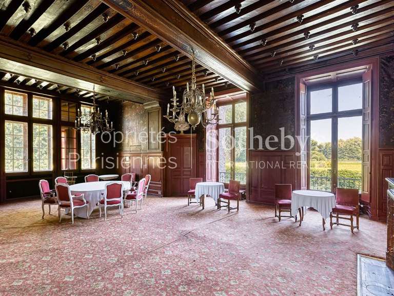 Château Auneau - 4000m²