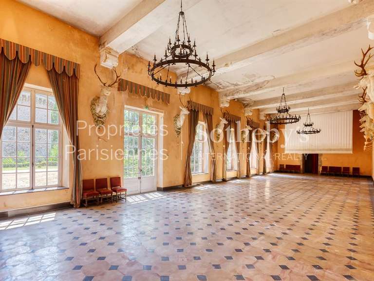 Château Auneau - 5000m²