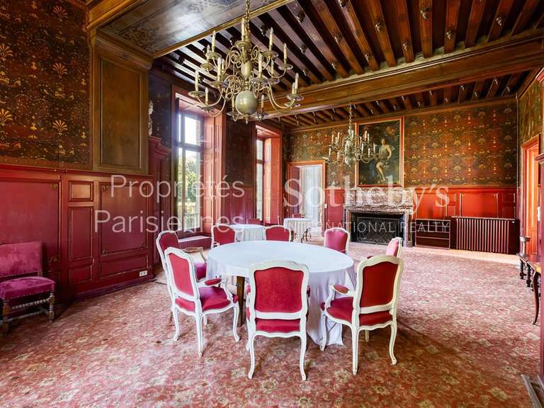 Château Auneau - 4000m²