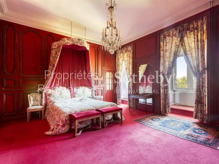 Château Auneau - 4000m²