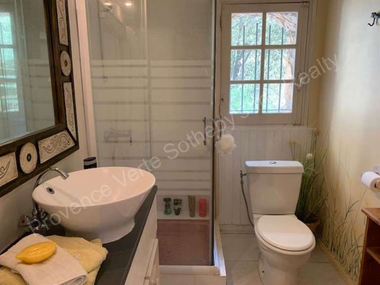 Maison Aups - 5 chambres - 159m²