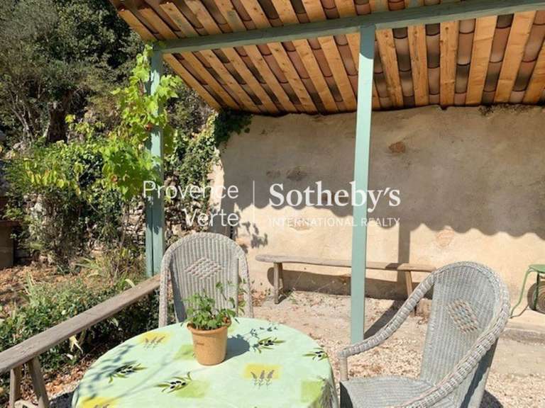Maison Aups - 5 chambres - 159m²
