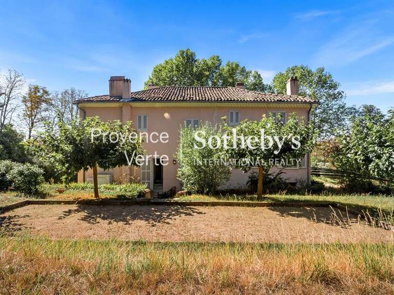 Maison Aups - 433m²
