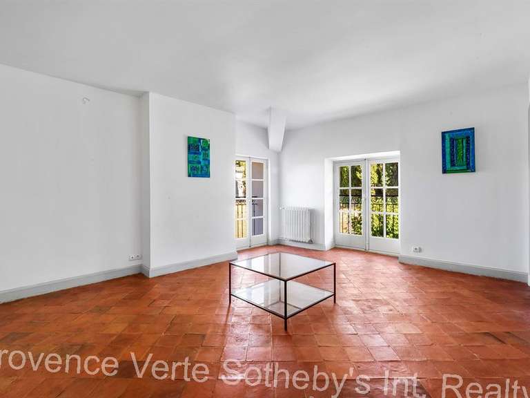 Maison Aups - 433m²