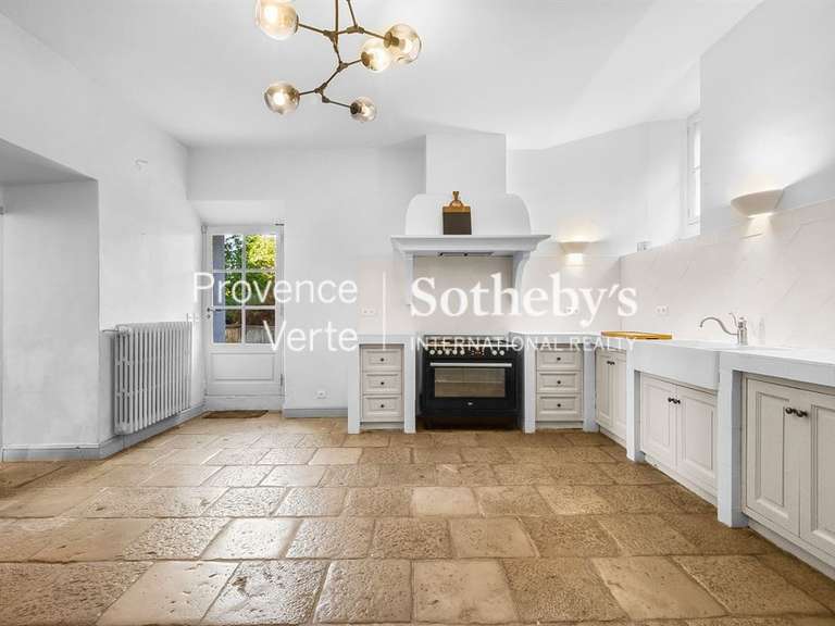 House Aups - 433m²