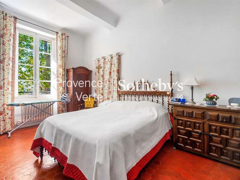 House Aups - 433m²