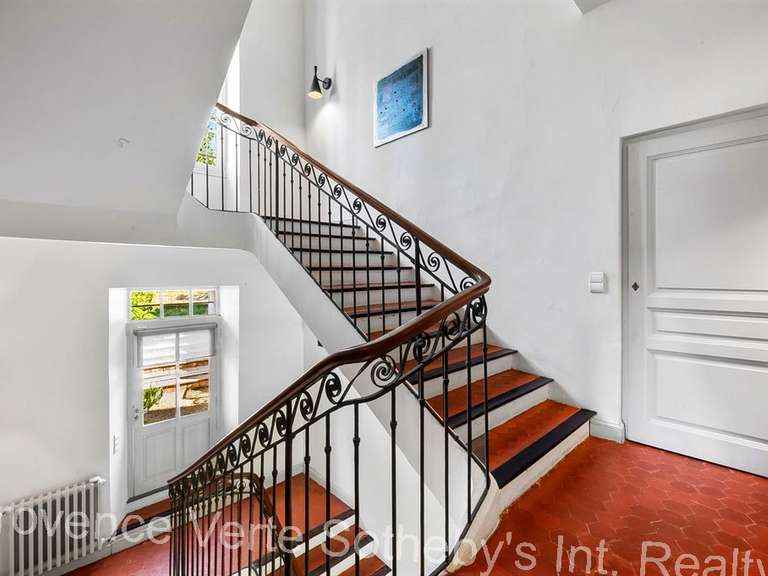 Maison Aups - 433m²