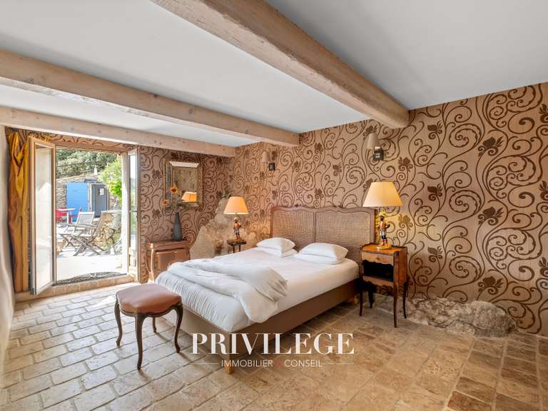 House Aups - 10 bedrooms - 400m²