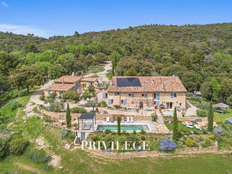 House Aups - 10 bedrooms - 400m²