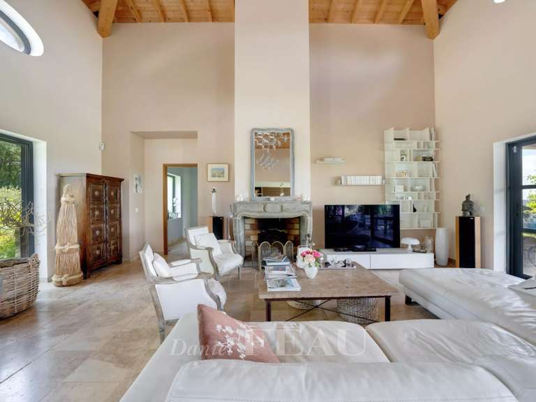 Maison Aups - 5 chambres - 261m²