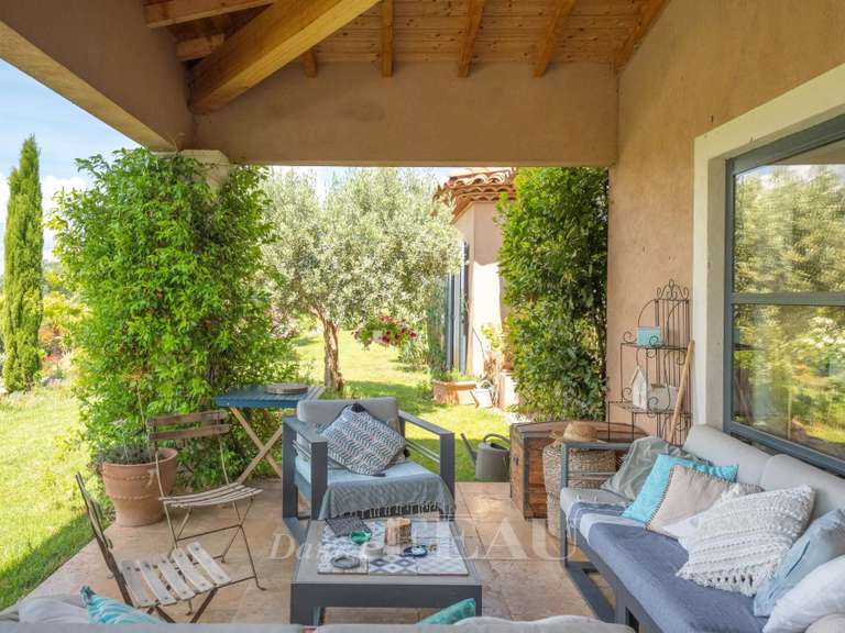 Maison Aups - 5 chambres - 261m²