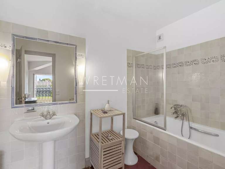 Maison Aups - 9 chambres - 433m²