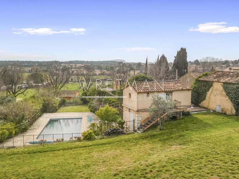 Maison Aups - 9 chambres - 433m²