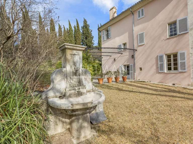 Maison Aups - 9 chambres - 433m²