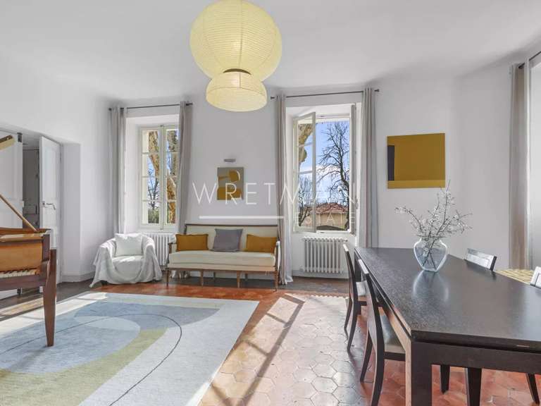 Maison Aups - 9 chambres - 433m²