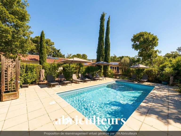 Maison Aups - 8 chambres - 261m²