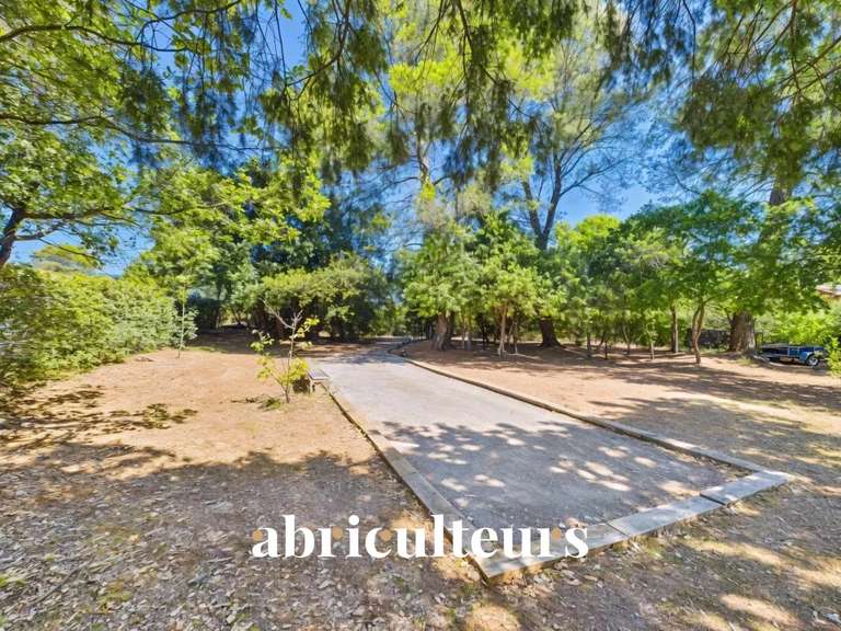 Villa Aups - 8 chambres - 261m²