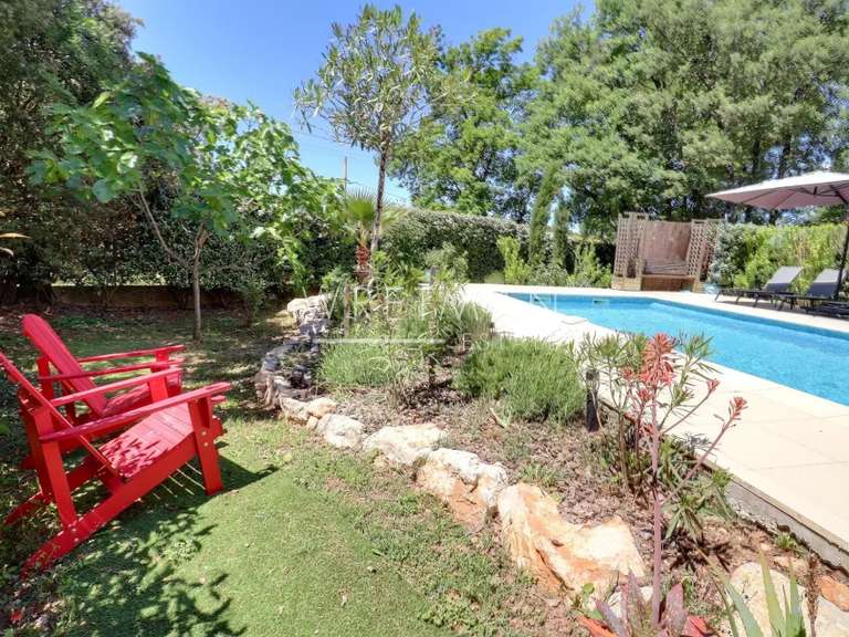 Villa Aups - 7 chambres - 261m²