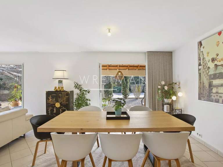 Villa Aups - 7 chambres - 261m²