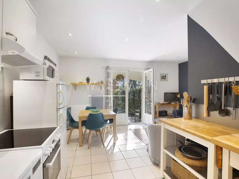 Villa Aups - 7 chambres - 261m²