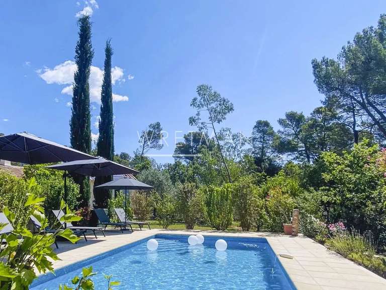 Villa Aups - 7 chambres - 261m²