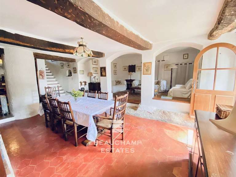 Villa Aups - 7 chambres - 245m²