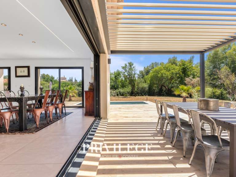 Villa Aups - 3 chambres - 151m²