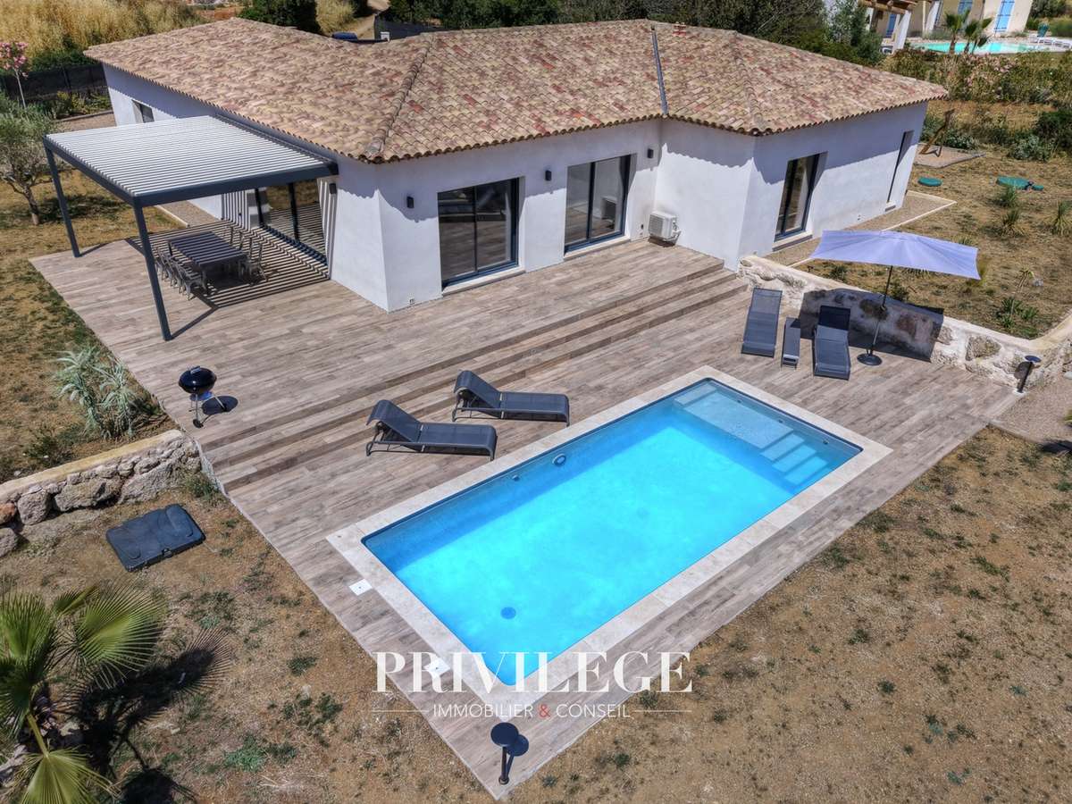 Villa Aups