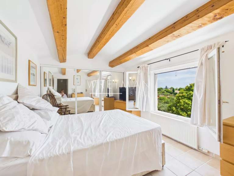 Villa Aups - 4 chambres - 192m²