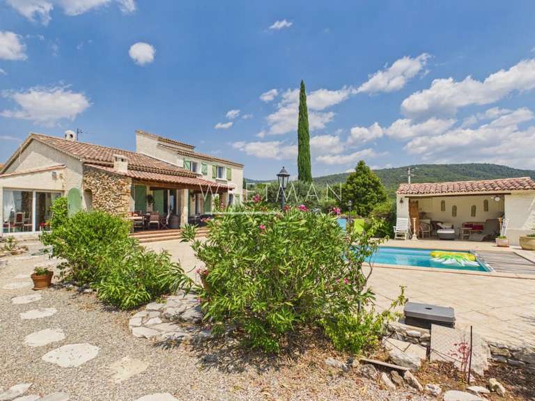 Villa Aups - 4 chambres - 192m²