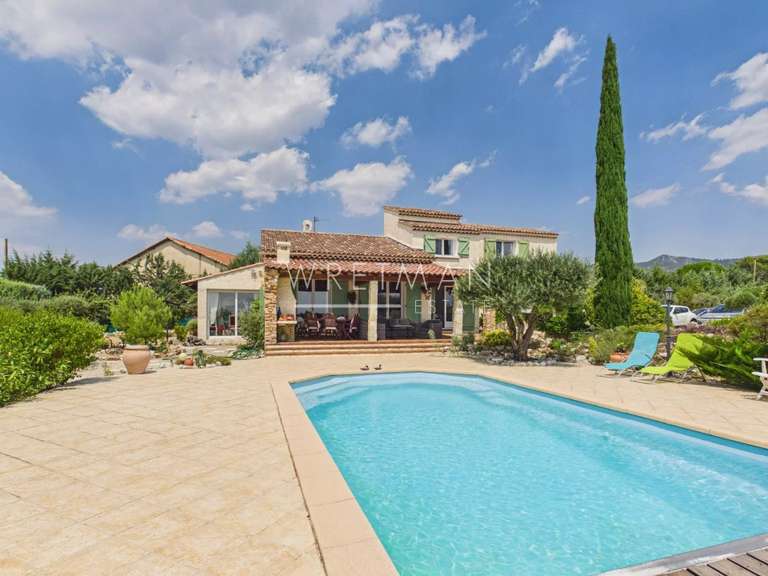 Villa Aups - 4 chambres - 192m²