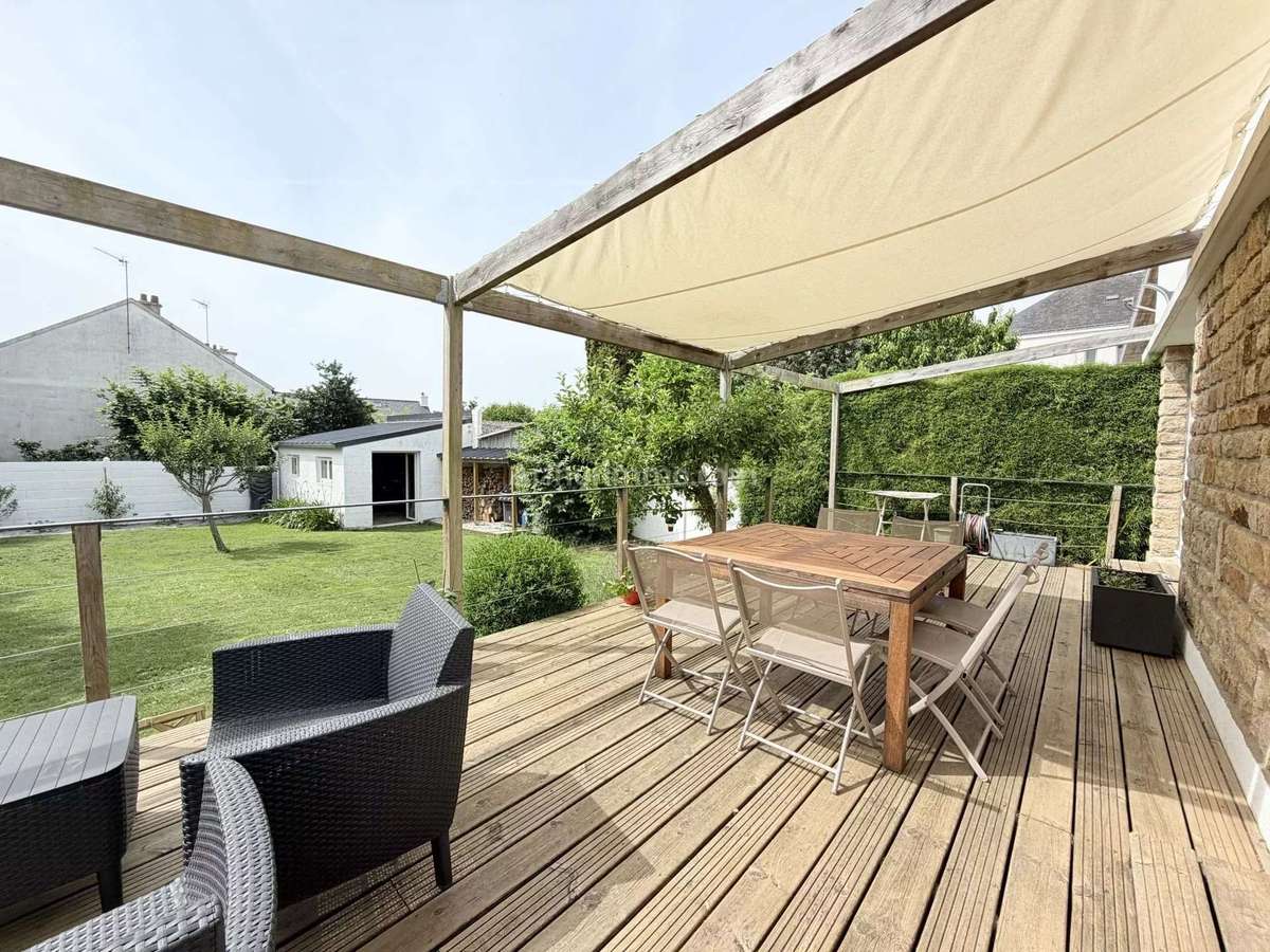 House Auray