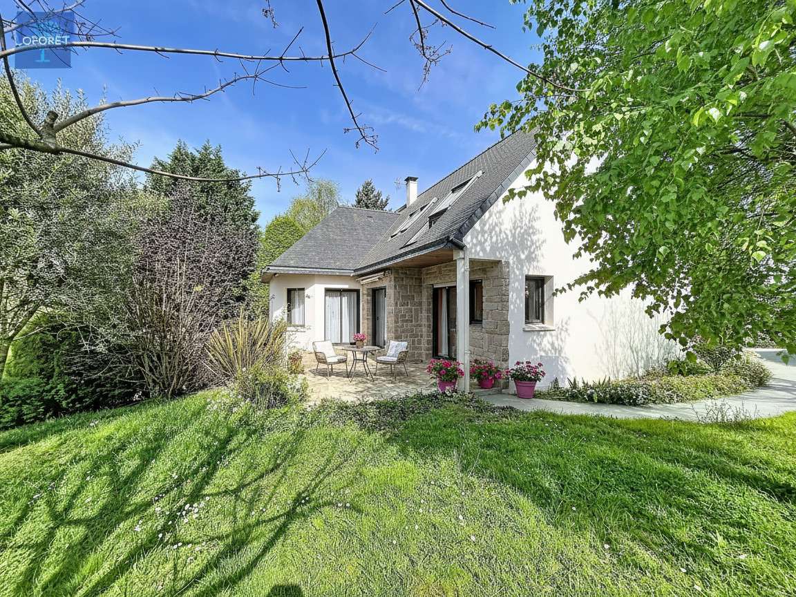 House Auray