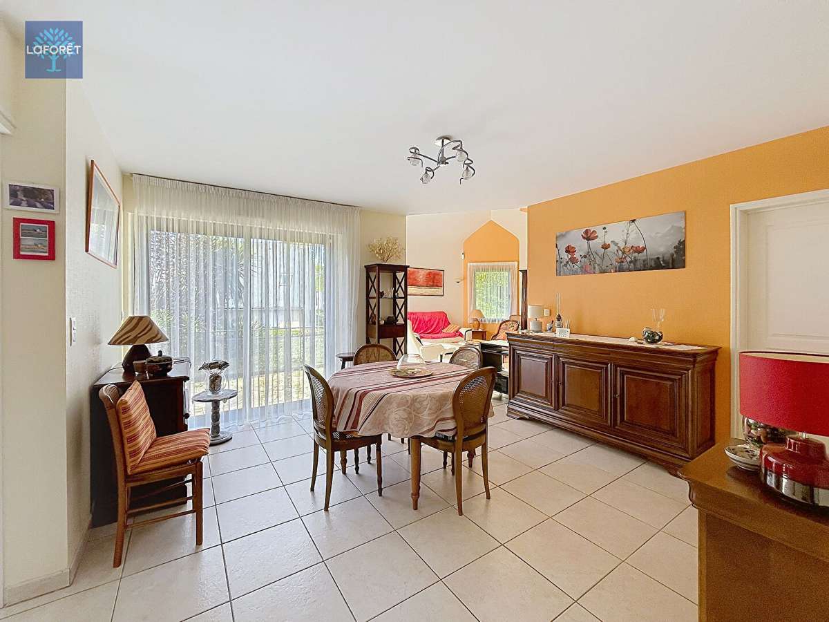 House Auray