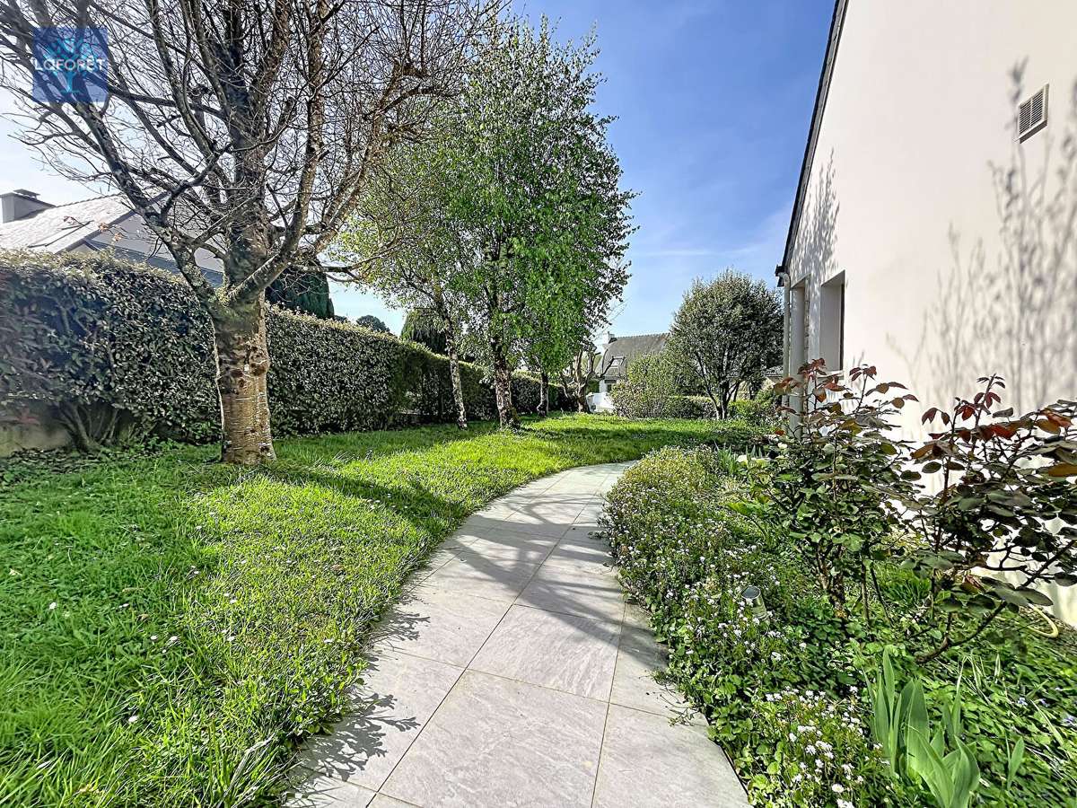 House Auray