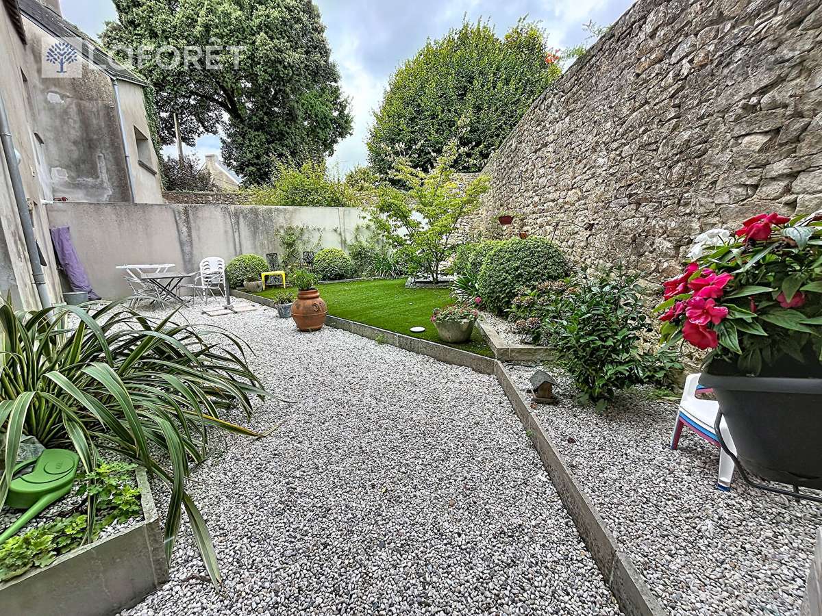 House Auray