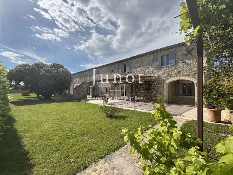 Maison Aureille - 500m²