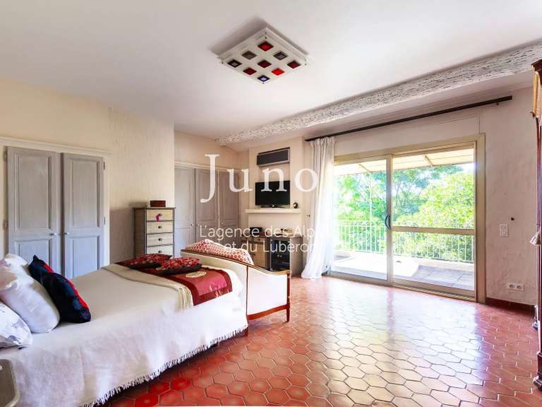 Maison Aureille - 4 chambres - 450m²