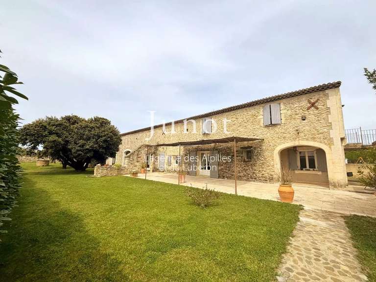 Maison Aureille - 2 chambres - 500m²