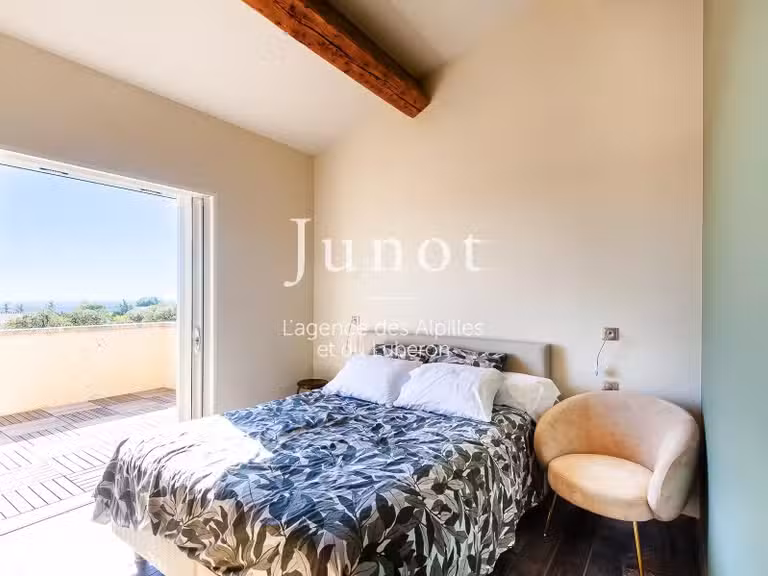 Maison Aureille - 5 chambres - 310m²