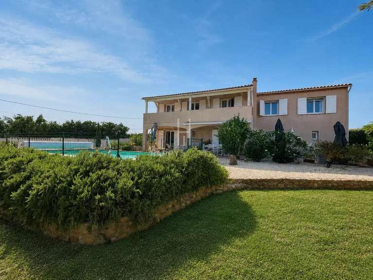 Villa Aureille - 5 chambres - 155m²